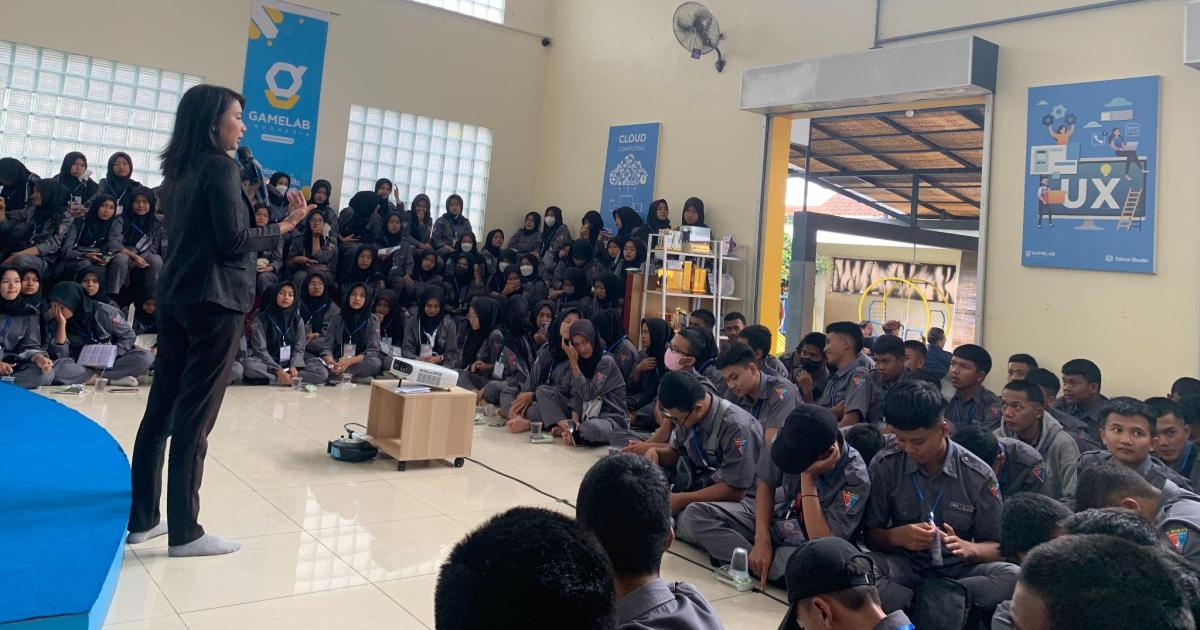 Kunjungan Industri SMK Negeri 1 Talaga, Majalengka Ke GAMELAB.ID ...